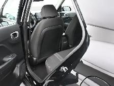 2024 Hyundai Venue Preferred Heated Seats/Wheel, Apple/Android, - Photo 16