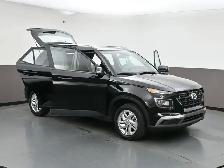 2024 Hyundai Venue Preferred Heated Seats/Wheel, Apple/Android, - Photo 43