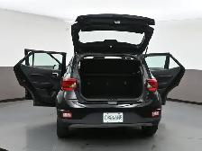 2024 Hyundai Venue Preferred Heated Seats/Wheel, Apple/Android, - Photo 48