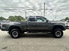 2022 Toyota Tacoma TRD 4X4 Offroad - Photo 4