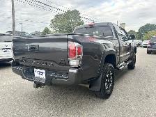 2022 Toyota Tacoma TRD 4X4 Offroad - Photo 5