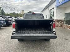 2022 Toyota Tacoma TRD 4X4 Offroad - Photo 8