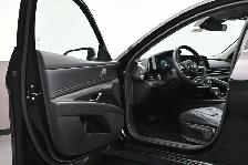 2024 Hyundai Elantra LUXURY Leather, Sunroof, Heated Seats/Wheel - Photo 19