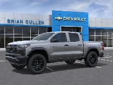 2026 Chevrolet Colorado 4WD Trail Boss Crew Cab Short Box 4-Whee - Photo 2