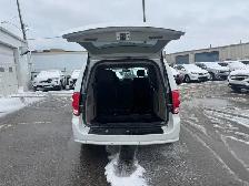 2017 Dodge Grand Caravan SE - Photo 4