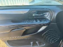 2017 Dodge Grand Caravan GT - Photo 16