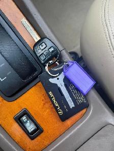 2000 Lexus ES 300 - Photo 14