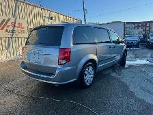 2017 Dodge Grand Caravan Canada Value Package - Photo 3