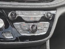 2027 Chrysler Pacifica Limited - Photo 35
