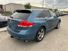 2010 Toyota Venza AWD :Backup Cam, Sunroof, Bluetooth - Photo 4