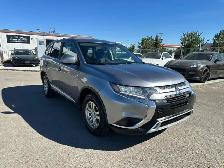 2019 Mitsubishi Outlander Outlander ES AWD : Backup Cam, Bluetoo - Photo 3