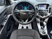 2015 Chevrolet Cruze 1LT 4dr Sdn 1LT - Photo 17