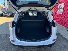2017 Toyota RAV4 LE - Photo 8
