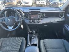 2017 Toyota RAV4 LE - Photo 13