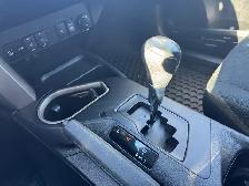 2017 Toyota RAV4 LE - Photo 16
