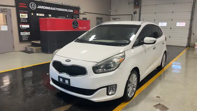 2016 Kia Rondo