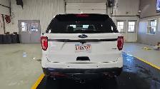 2017 Ford Explorer - Photo 4