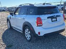2019 MINI COUNTRYMAN COOPER ALL4 | PHENOMENAL SHAPE - Photo 3