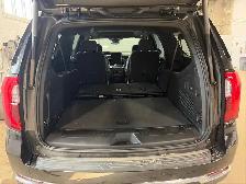 2025 GMC Yukon XL - Photo 11