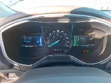 2015 Ford Fusion Hybrid - Photo 9