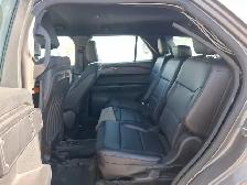 2020 Ford Explorer - Photo 14
