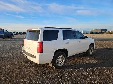 2018 Chevrolet Tahoe 4x4 - Photo 3