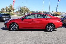 2023 Hyundai Elantra - Photo 4