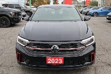 2023 Volkswagen Jetta - Photo 2