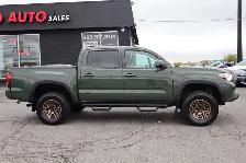 2022 Toyota Tacoma - Photo 8