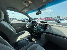 2013 Toyota Sienna 5dr V6 LE 7-Pass FWD Mobility - Photo 22