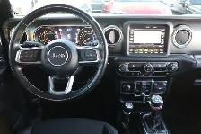 2022 Jeep Wrangler - Photo 9