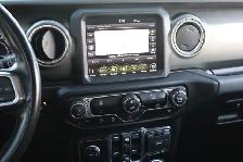 2022 Jeep Wrangler - Photo 20