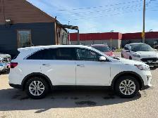 2020 Kia Sorento LX AWD - Photo 4