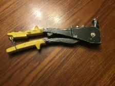 Hand Rivet Gun - Photo 2