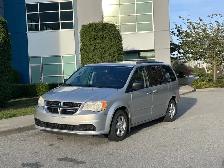 2011 DODGE GRAND CARAVAN SXT AUTOMATIC A/C !