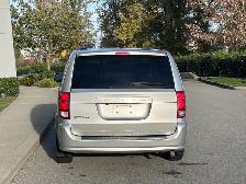 2011 DODGE GRAND CARAVAN SXT AUTOMATIC A/C ! - Photo 6