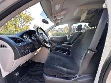 2011 DODGE GRAND CARAVAN SXT AUTOMATIC A/C ! - Photo 9
