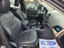 2016 Jeep Cherokee 4WD 4dr Limited - Photo 11