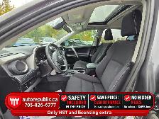 2017 Toyota RAV4 XLE AWD Certified One Owner Local Trade in - Photo 3
