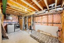 2 Bedroom 2 Storey Apartment - Vanier near Vanier Parkway - Photo 10