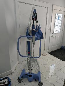 Hoyer Advance-E 340 Folding Portable Electric Patient Lift(2023) - Photo 3