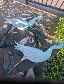 Two blue flamingos and one smaller pink one - Photo 2