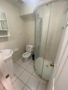 York university village room for rent - Photo 4