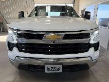 2024 Chevrolet Silverado 1500 1LT / Low Km / O Accident / 1 Owne - Photo 26