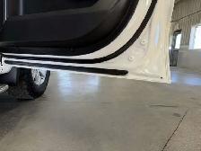 2024 Chevrolet Silverado 1500 1LT / Low Km / O Accident / 1 Owne - Photo 29