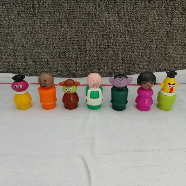 Figurines vintage Little People Sésame Street Fisher-Price