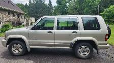 1998 Isuzu Trooper with 106k km only