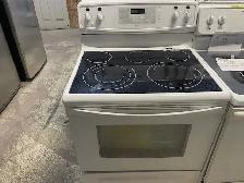 Cuisinière blanche vitrocéramique convection Kenmore