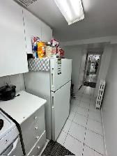 ONE BEDROOM APPOINTMENT ( SEMI BASEMENT ) - Photo 6