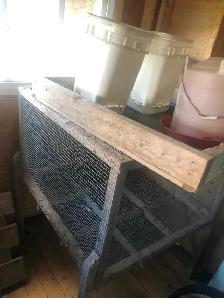 Chicken Nesting Pen - Photo 3